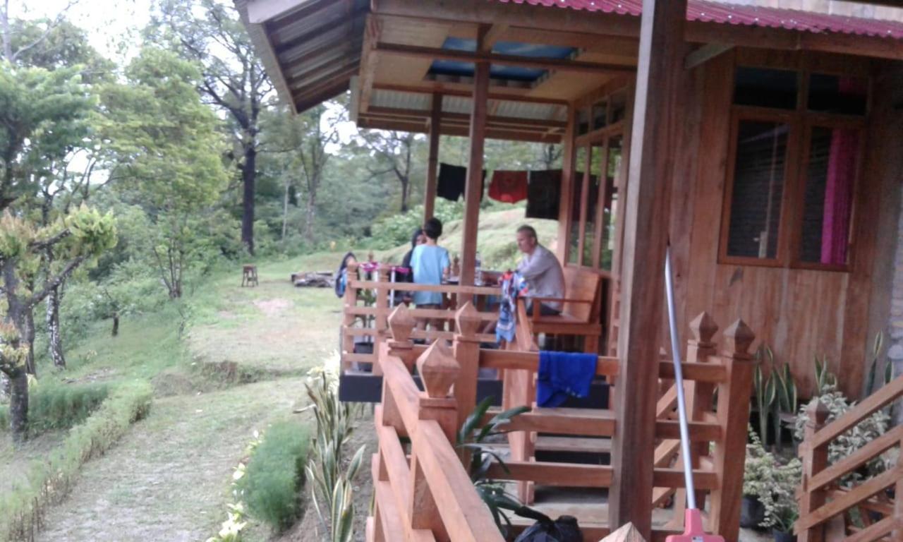 Bagoes View Cottages Maninjau Exterior photo